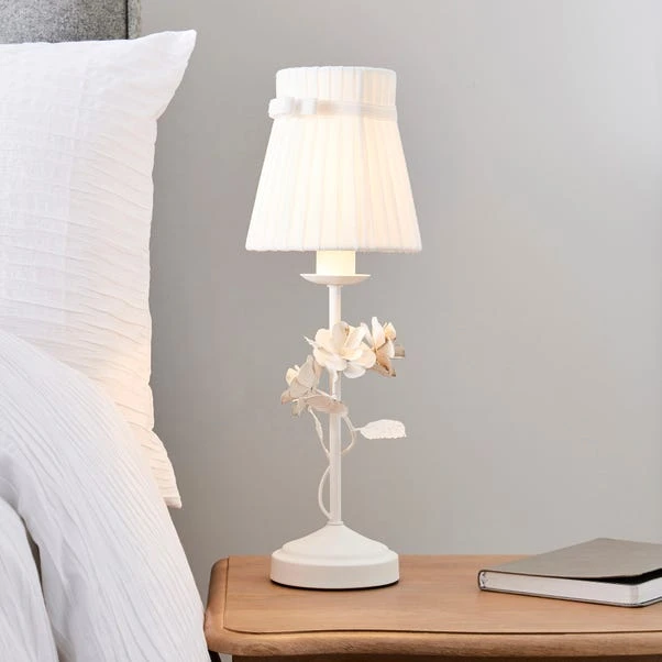 Dunelm Chateau White Table Lamp 4 Dunelm Chateau White Table Lamp - Image 2