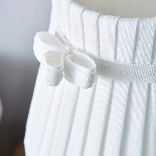 Dunelm Chateau White Table Lamp 5 Dunelm Chateau White Table Lamp - Image 3