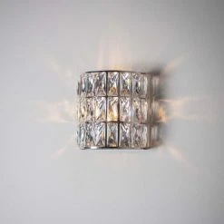 Vogue Lighting Vogue Armoury Wall Light