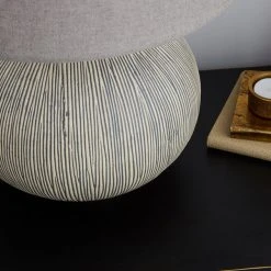 Dunelm Dahlia Scratched Resin Grey Table Lamp -Dunelm Shop 30792138 alt02