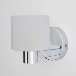 Dunelm Erin Frosted Wall Light 9 Dunelm Erin Frosted Wall Light -Dunelm Shop 30818154 alt01